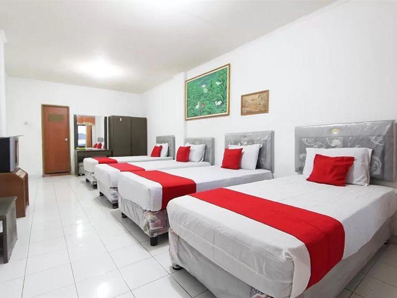 Oyo 90028 Hotel Victory Batu  Dış mekan fotoğraf