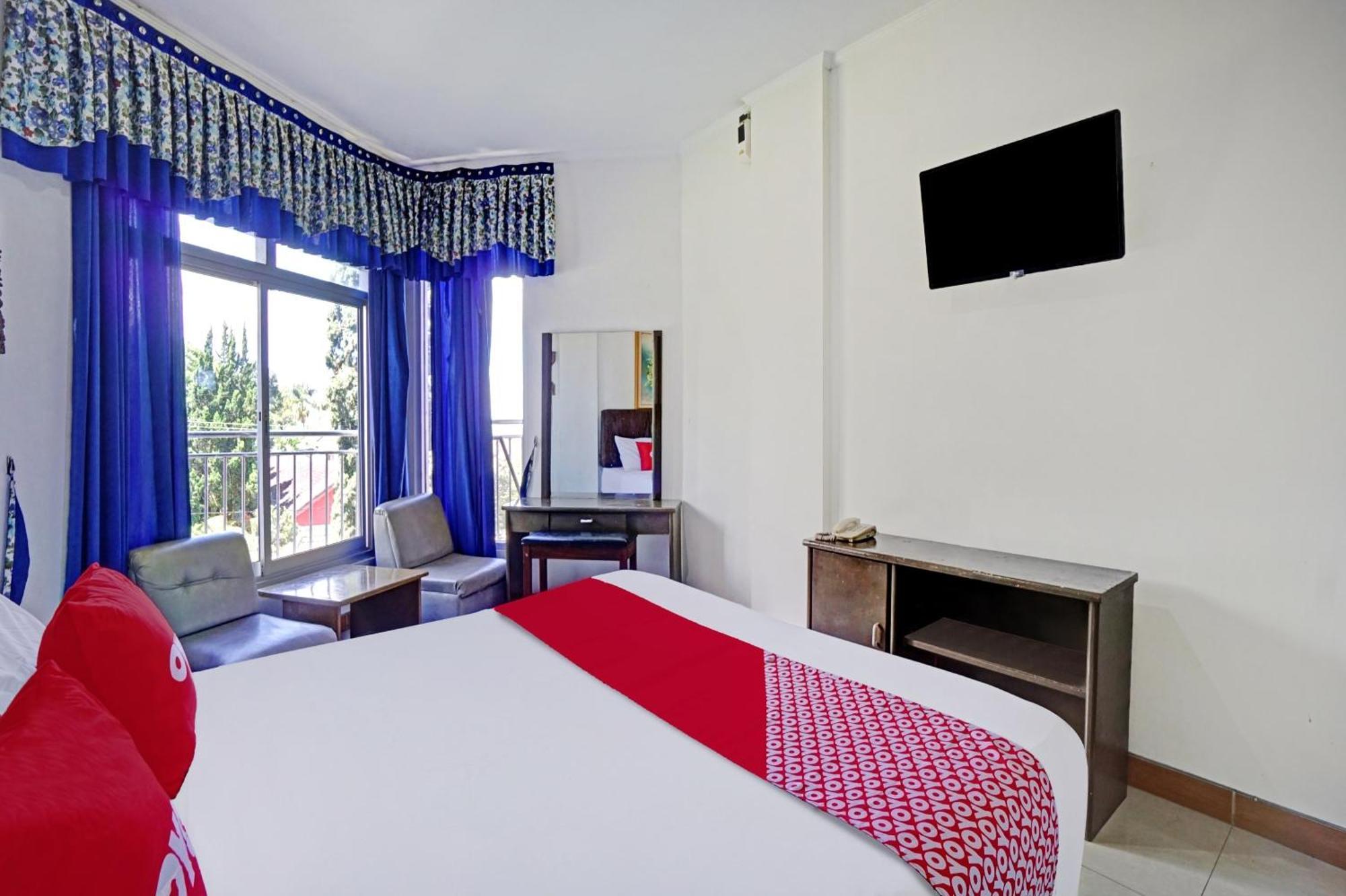 Oyo 90028 Hotel Victory Batu  Dış mekan fotoğraf